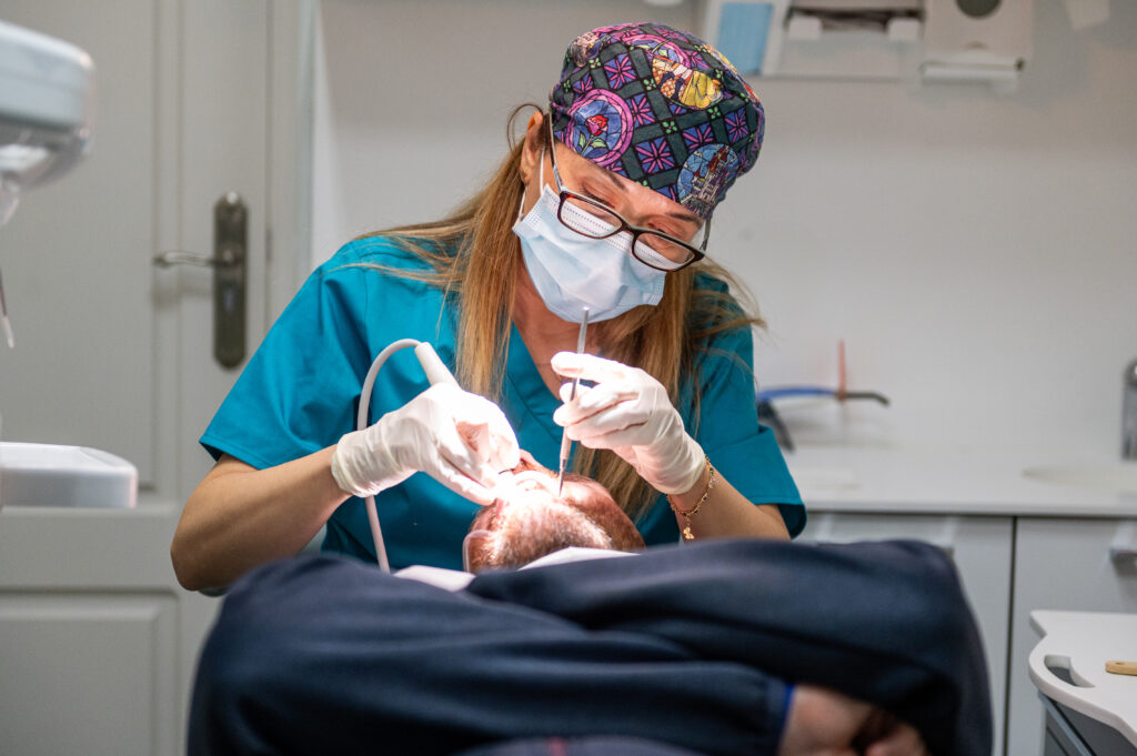 Enfermedades orales comunes en la edad adulta