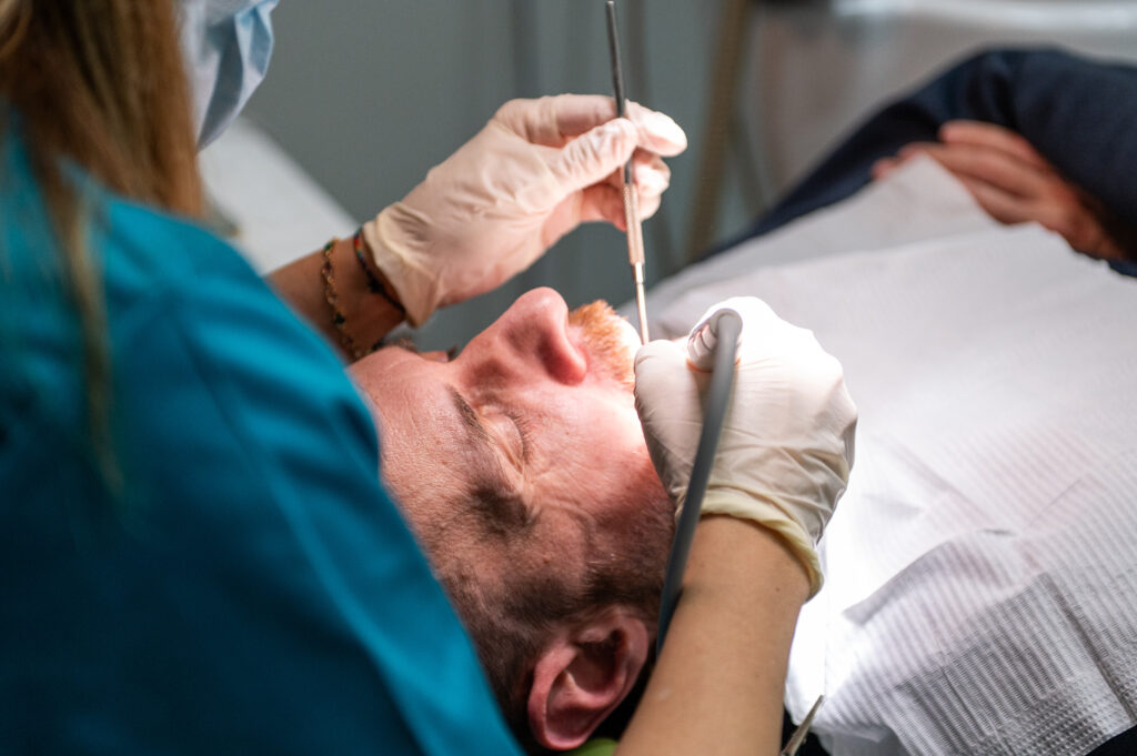 Implantes dentales y cuidados